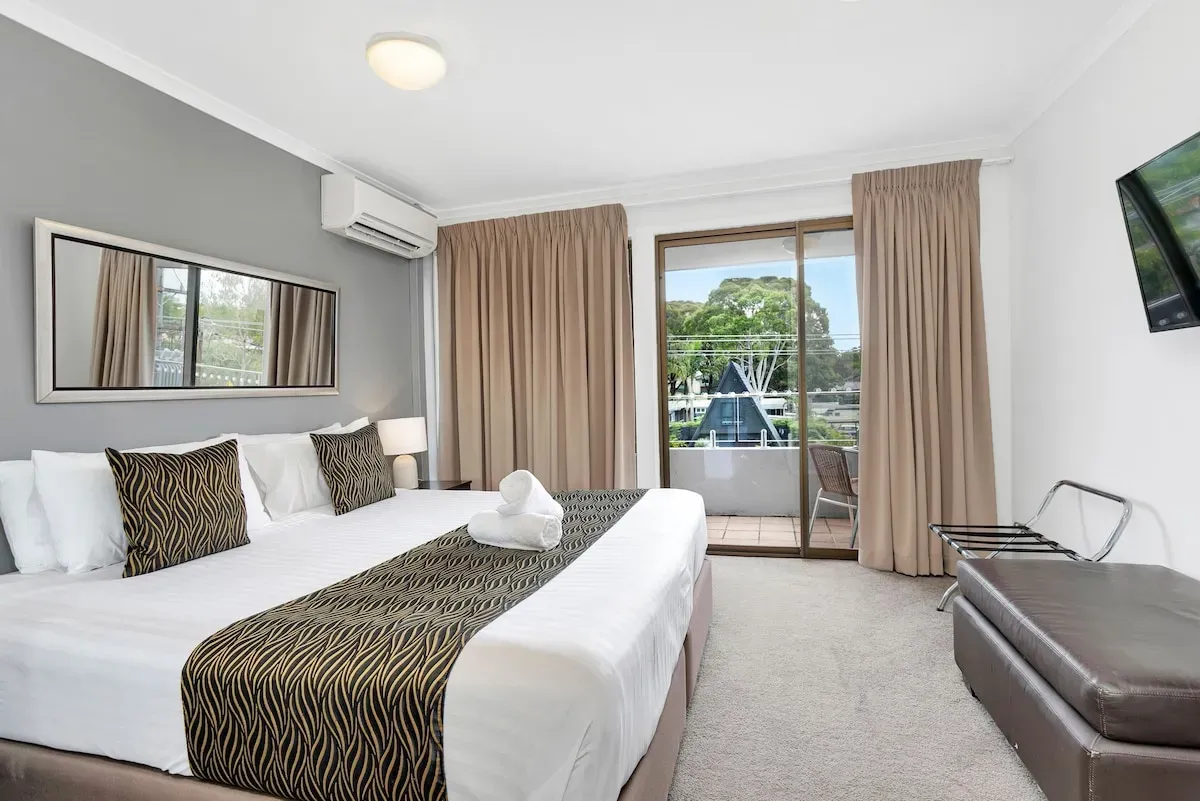 King room with a balcony at Peninsula Nelson Bay